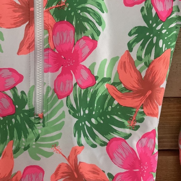 WONDER NATION  Girls 1 pc Pink Floral Hawaiian Print Rash Guard Swim Sui - Picture 3 of 6